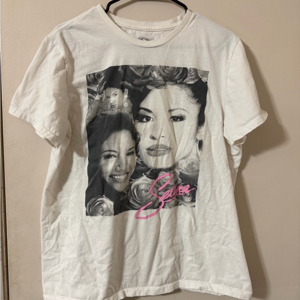 Selena White Graphic T-Shirt with Pink Text